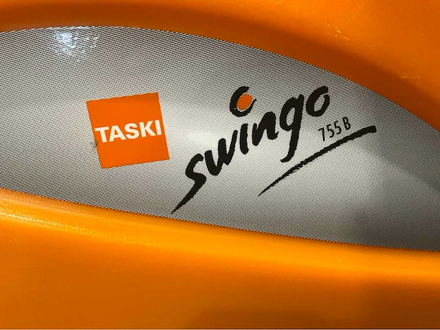 Taski swingo - 755b - zelf rijdende achterloop schrob-zuig machine - afbeelding 7 van  9