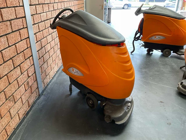 Taski swingo 1250b / 1255 b vloerreiniger (3x) - afbeelding 14 van  28