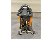 Taski swingo 1255b zelfrijdende schrobmachine - afbeelding 4 van  6