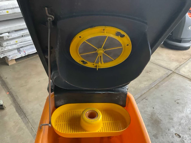 Taski swingo 7508 schrob- zuigmachine - afbeelding 6 van  15