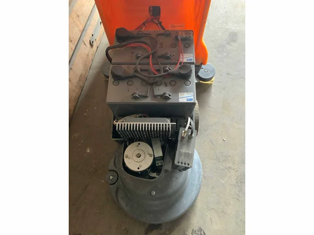 Taski swingo 755 b zelfrijdende schrob- zuigmachine - afbeelding 2 van  10