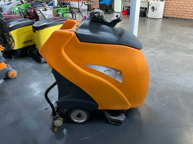 Taski swingo xp vloerreiniger - afbeelding 7 van  13