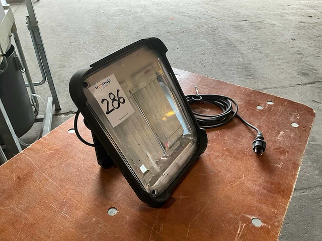 Taurus bouwlamp / looplamp - afbeelding 3 van  5