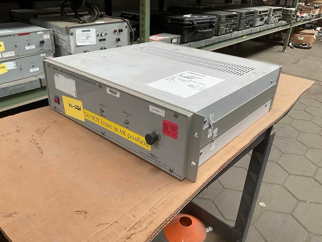 Tci lnc414-9700 noise generator - afbeelding 3 van  6