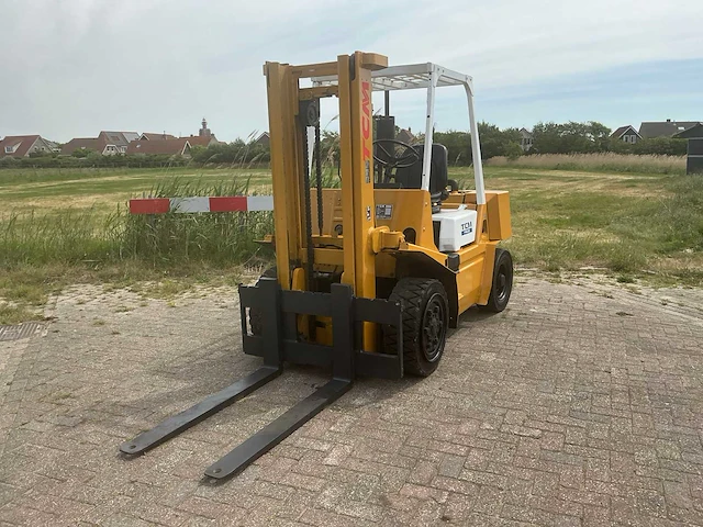 Tcm fhd30z8 vorkheftruck - afbeelding 8 van  15