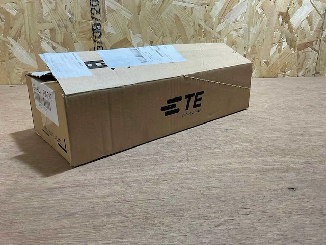 Te connectivity krimpkabel nokken (600x) - afbeelding 7 van  7