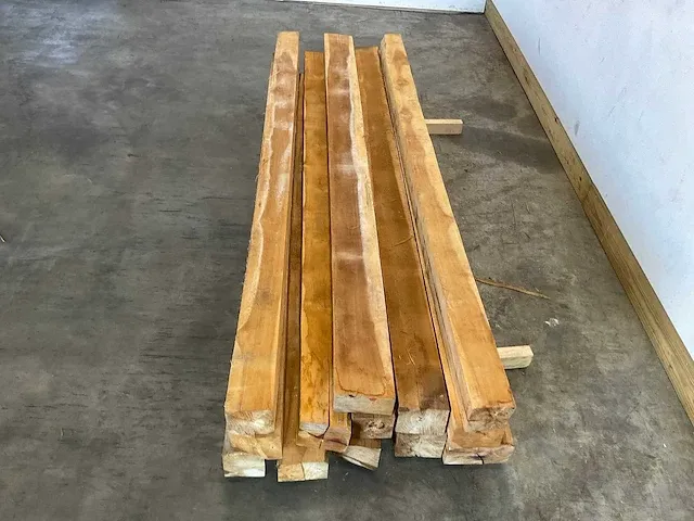 Teak balk 240x11-13.5 cm (6x) - afbeelding 2 van  8