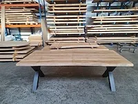 Teak boomstam eettafel 240 cm. - afbeelding 2 van  5