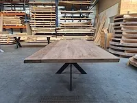 Teak boomstam eettafel 240 cm. - afbeelding 5 van  6