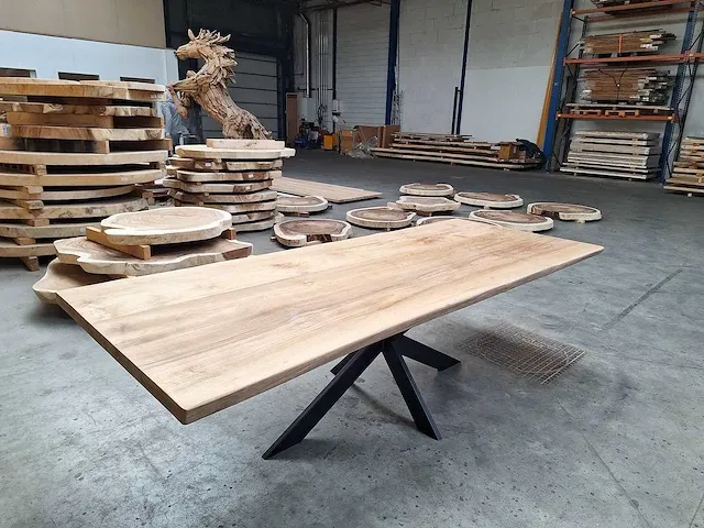 Teak boomstam eettafel 260 cm. - afbeelding 2 van  6
