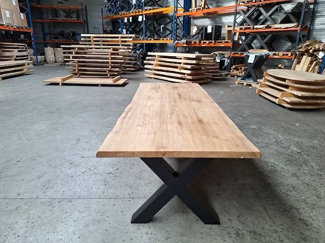 Teak boomstam eettafel 280 cm. - afbeelding 3 van  5