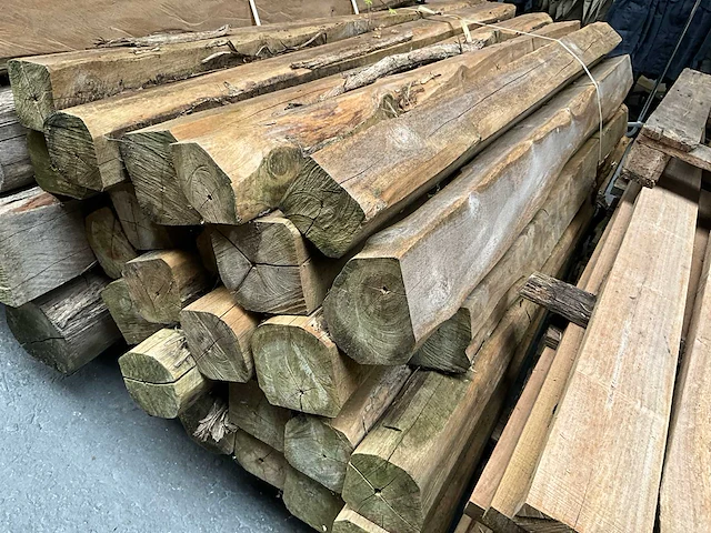 Teak houten - balken - afbeelding 2 van  3