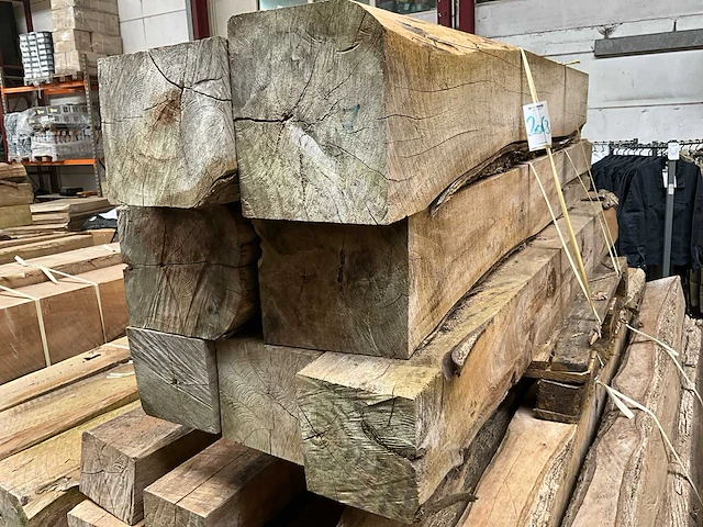 Teak houten - balken - afbeelding 1 van  3