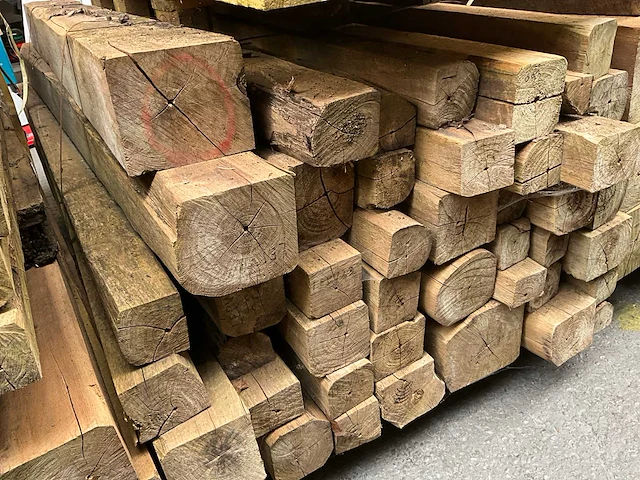 Teak houten - balken - afbeelding 2 van  4