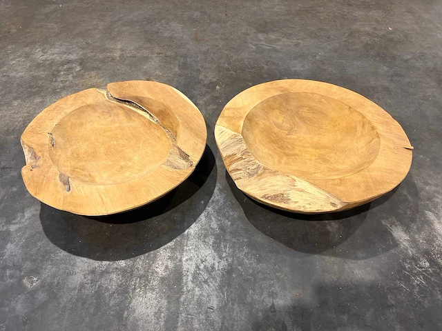 Teak houten schaal 40 cm. - afbeelding 2 van  2