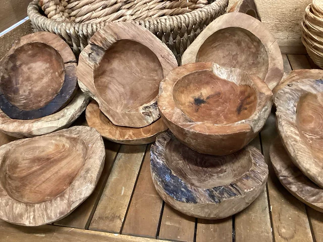 Teak houten schalen en manden - afbeelding 2 van  4