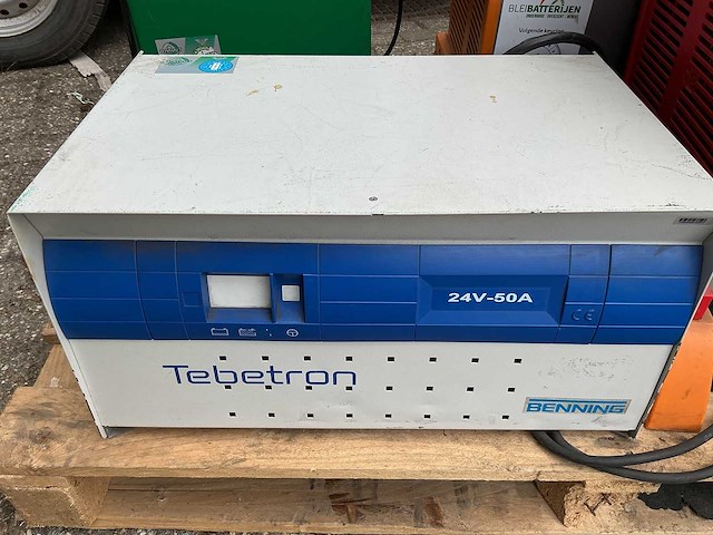 Tebetron - 24v 50a - battery chargers - 2014 - afbeelding 1 van  2