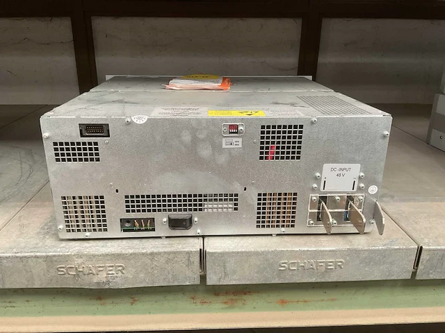 Tebevert 2500 g48 power inverter - afbeelding 6 van  8