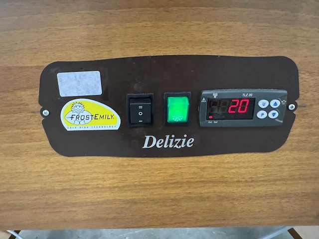 Tecfrigo - delizie m'09 - koelvitrine - afbeelding 6 van  9