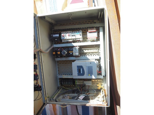 Tech montage - afbeelding 5 van  13