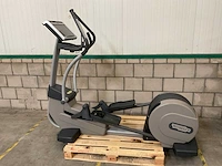 Technogym - synchro excite - 700 - crosstrainer - afbeelding 1 van  3