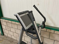 Technogym - synchro excite - 700 - crosstrainer - afbeelding 2 van  4