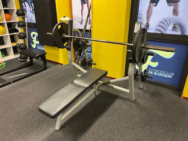 Technogym - trainingsbank - afbeelding 1 van  4