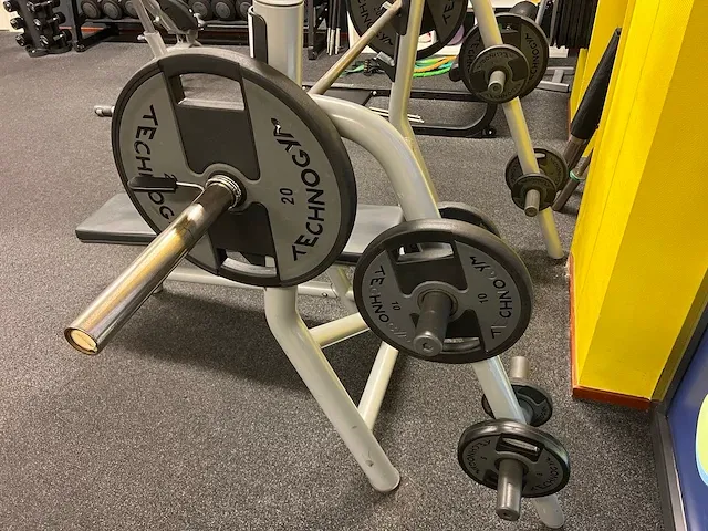 Technogym - trainingsbank - afbeelding 2 van  4