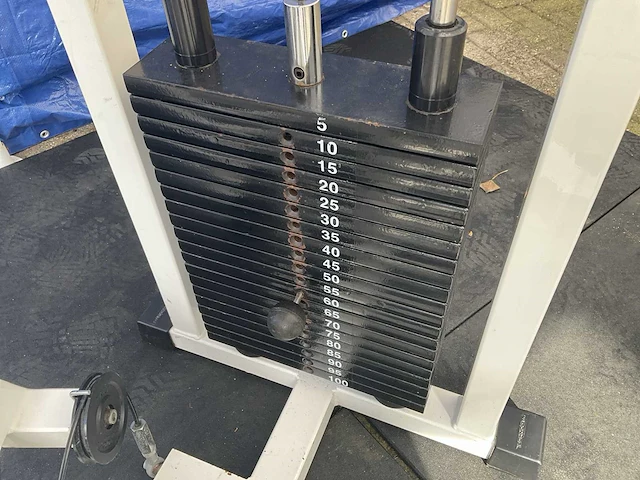 Technogym chest press fitness apparaat - afbeelding 3 van  4