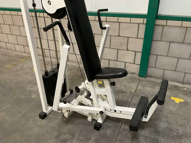 Technogym chest press - afbeelding 4 van  5