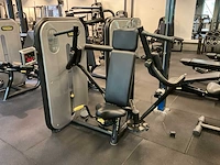 Technogym element pectoral machine - afbeelding 1 van  7