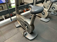 Technogym excite 700i hometrainer - afbeelding 4 van  5