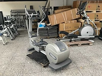 Technogym excite crosstrainer - afbeelding 3 van  10