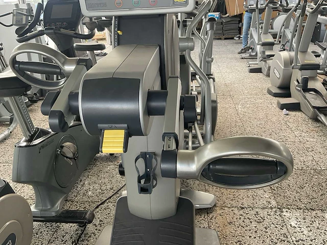 Technogym excite handbike - afbeelding 4 van  6