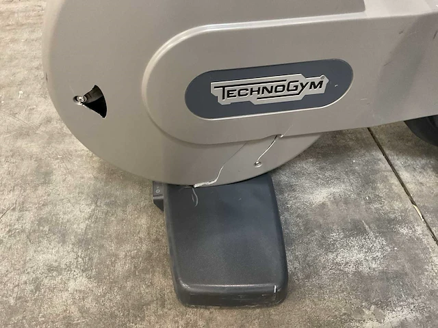 Technogym excite new bike 700 hometrainer - afbeelding 5 van  5