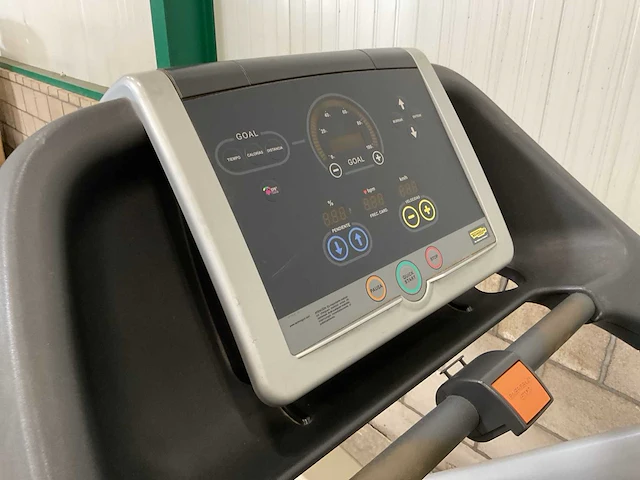 Technogym excite run 500 elektrische loopband - afbeelding 2 van  4