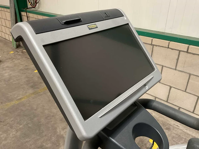 Technogym excite synchro 700 crosstrainer - afbeelding 3 van  6