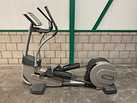 Technogym excite synchro 700 crosstrainer - afbeelding 1 van  7