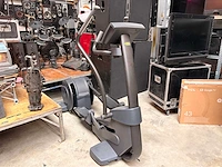 Technogym exite de584l crosstrainer - afbeelding 5 van  10