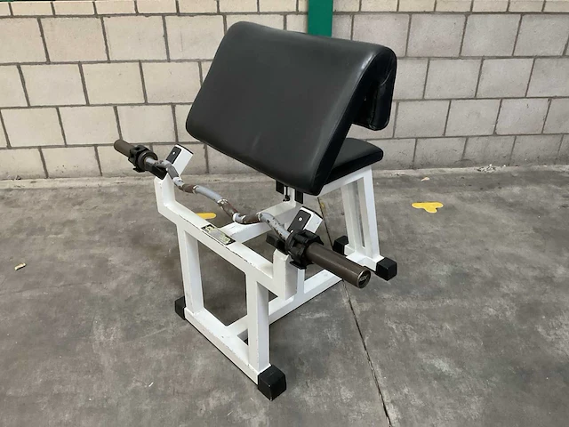 Technogym isotonic scott bank - afbeelding 1 van  4