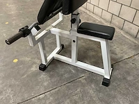Technogym isotonic scott bank - afbeelding 3 van  4