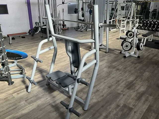 Technogym krachtstation - afbeelding 4 van  5