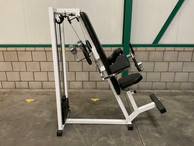 Technogym lateral raise - afbeelding 1 van  3