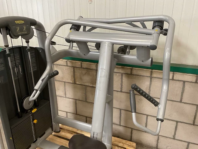 Technogym selection chest incline - afbeelding 5 van  8