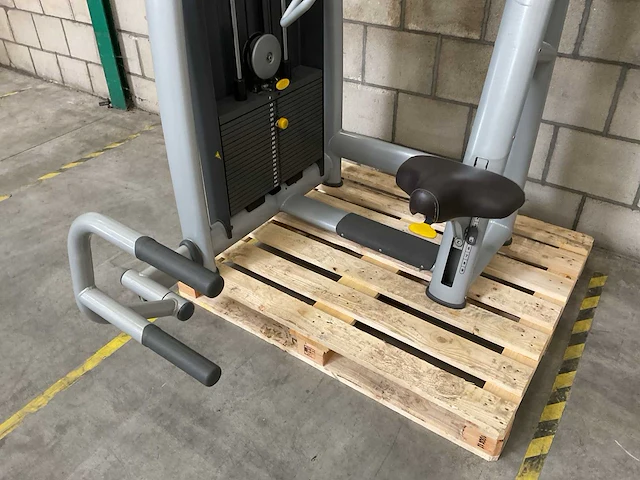 Technogym selection chest incline - afbeelding 6 van  8