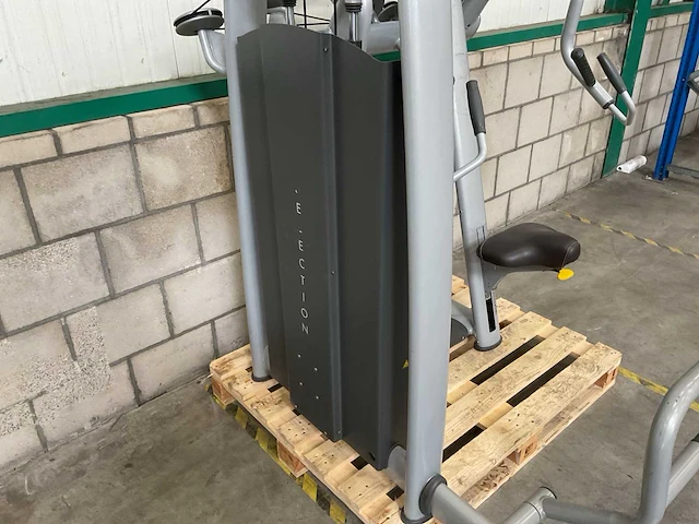 Technogym selection chest incline - afbeelding 7 van  8
