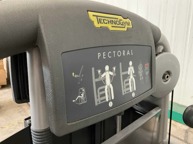Technogym selection pectoral - afbeelding 2 van  8