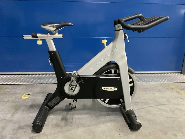 Technogym spinningfiets - afbeelding 1 van  5