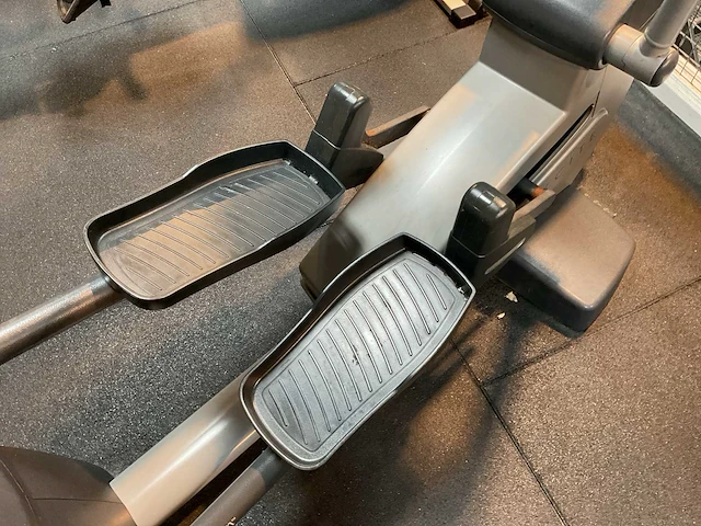 Technogym synchro excite 500ip crosstrainer - afbeelding 5 van  5