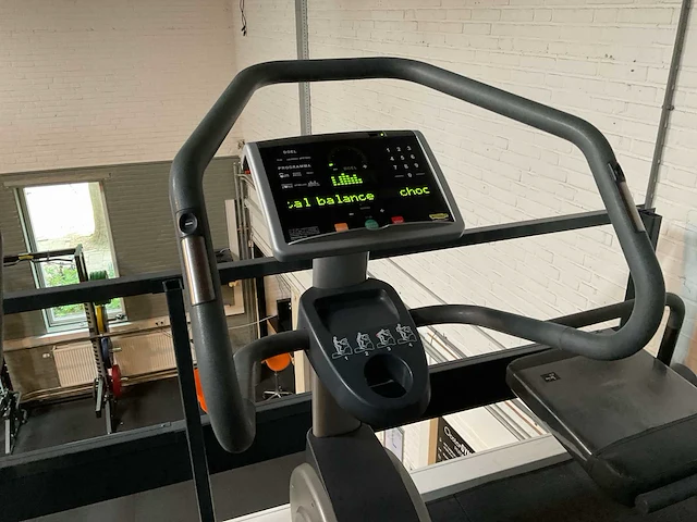 Technogym wave excite 700i lateral trainer - afbeelding 3 van  5